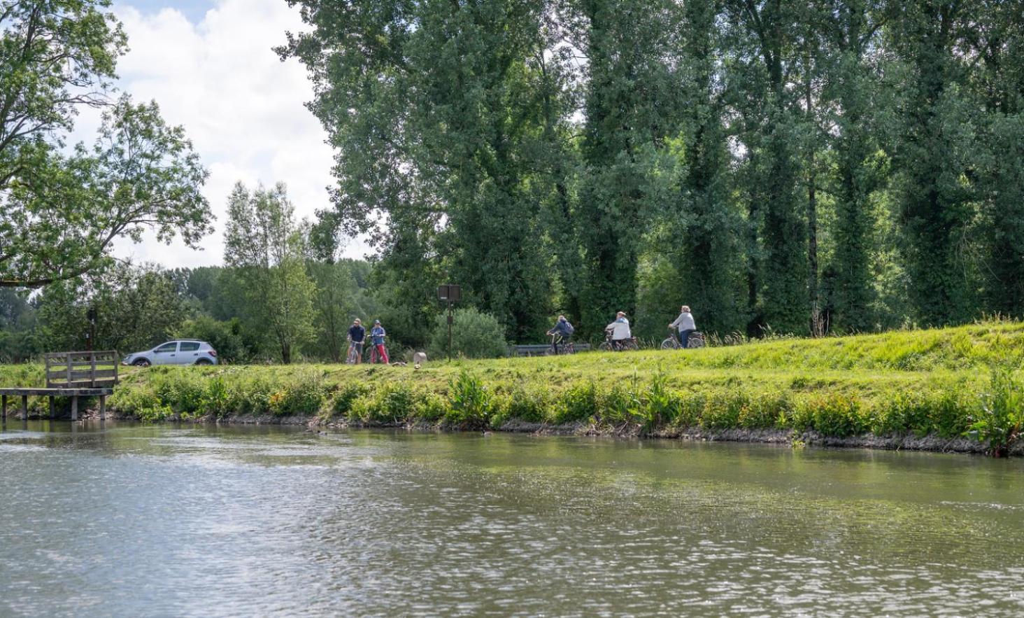 Sealov Hebergements Insolites- Linge, Menage Et Velos Inclus Eaucourt-sur-Somme Exterior foto