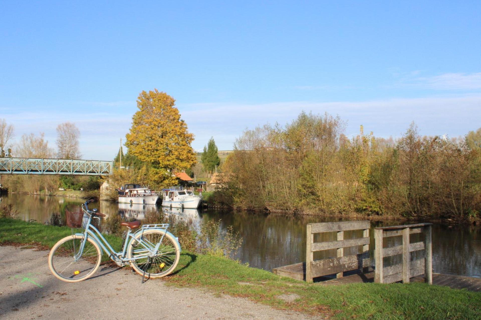 Sealov Hebergements Insolites- Linge, Menage Et Velos Inclus Eaucourt-sur-Somme Exterior foto